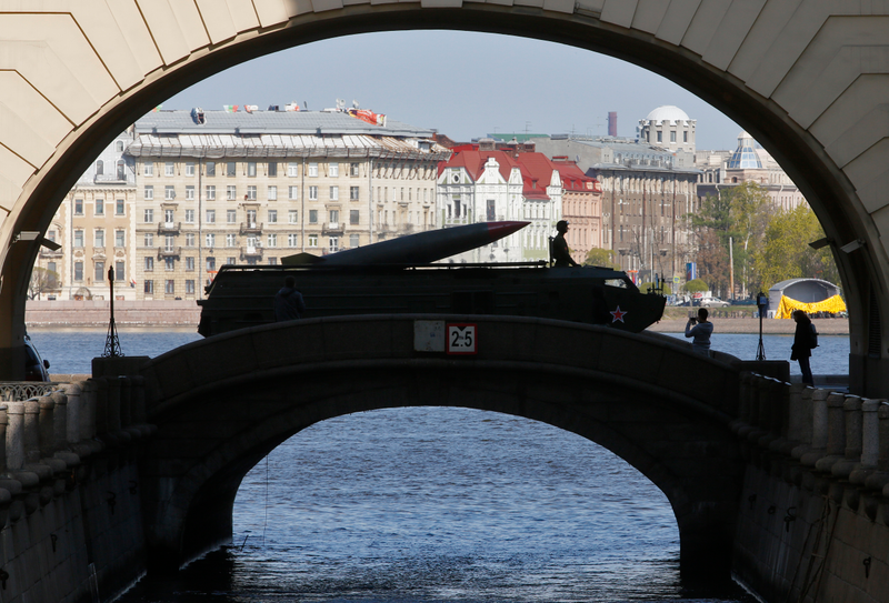Illustration for article titled Victory Day: Unnerving Soviet-Style Militarism In The Age Of Putin